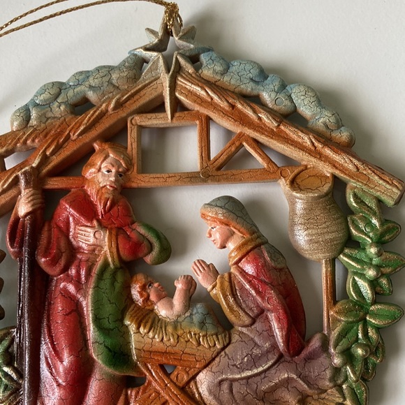 Vintage 60s 70s Christmas ornament double sided manger nativity scene - Picture 7 of 12